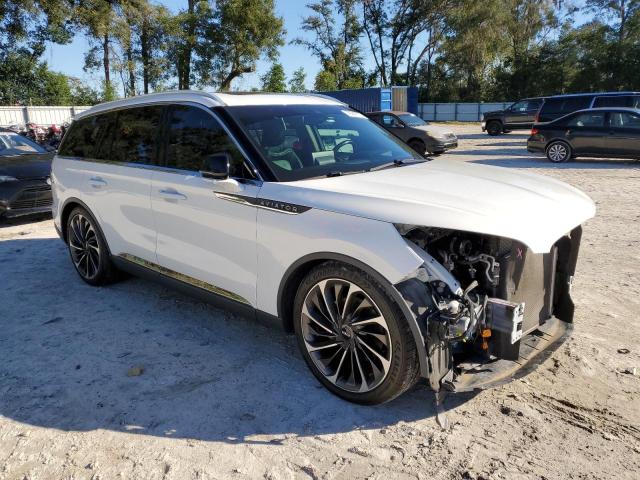 5LM5J7XC9LGL05996 - 2020 LINCOLN AVIATOR RESERVE WHITE photo 4