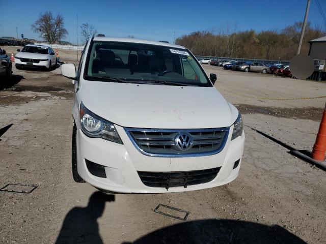 2C4RVABG5CR391973 - 2012 VOLKSWAGEN ROUTAN SE თეთრი ფოტო 5