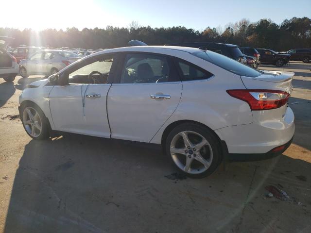 1FAHP3J2XCL426559 - 2012 FORD FOCUS TITANIUM WHITE photo 2