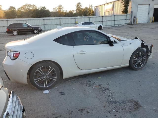 JF1ZNAA19F8710813 - 2015 TOYOTA SCION FR-S WHITE photo 3