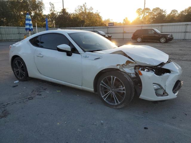 JF1ZNAA19F8710813 - 2015 TOYOTA SCION FR-S WHITE photo 4