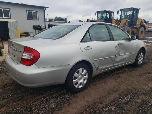 JTDBE30K340294478 - 2004 TOYOTA CAMRY LE BEIGE photo 3