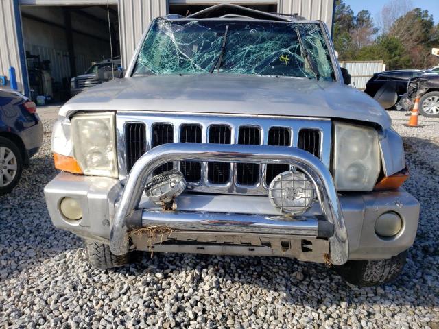 1J8HG58238C210564 - 2008 JEEP COMMANDER LIMITED SILVER photo 5