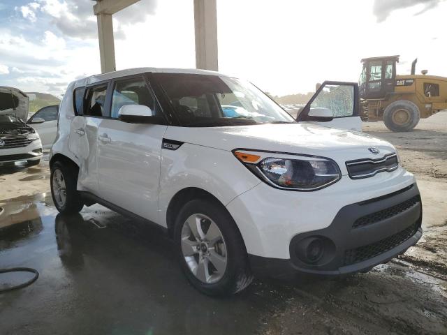 KNDJN2A29K7921726 - 2019 KIA SOUL WHITE photo 4