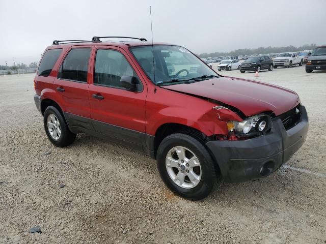 1FMYU03177KB37054 - 2007 FORD ESCAPE XLT RED photo 4