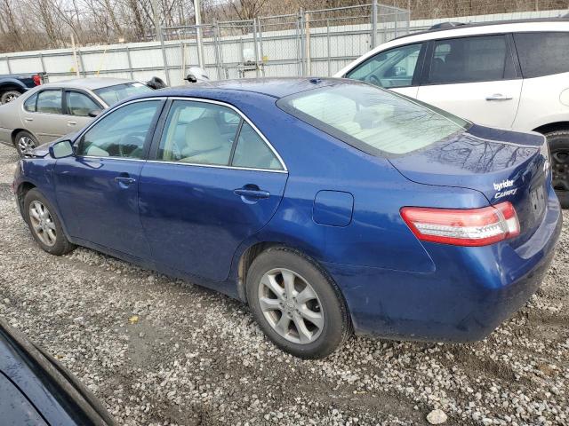 4T1BF3EK6BU634276 - 2011 TOYOTA CAMRY BASE BLUE photo 2