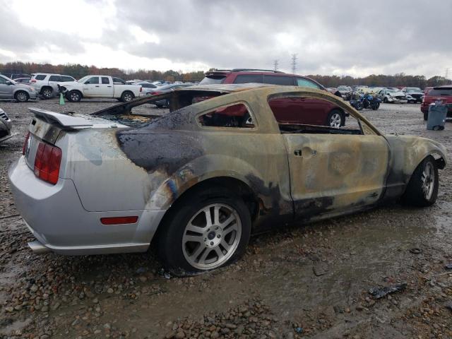 1ZVHT82H255123219 - 2005 FORD MUSTANG GT BURN photo 3