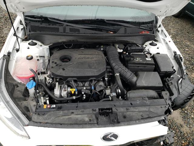 3KPF44AC4ME331742 - 2021 KIA FORTE GT WHITE photo 11