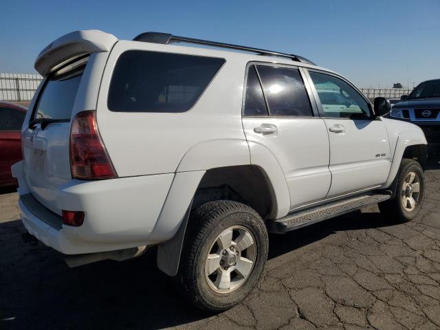 JTEBU14R958033689 - 2005 TOYOTA 4RUNNER SR5 WHITE photo 3