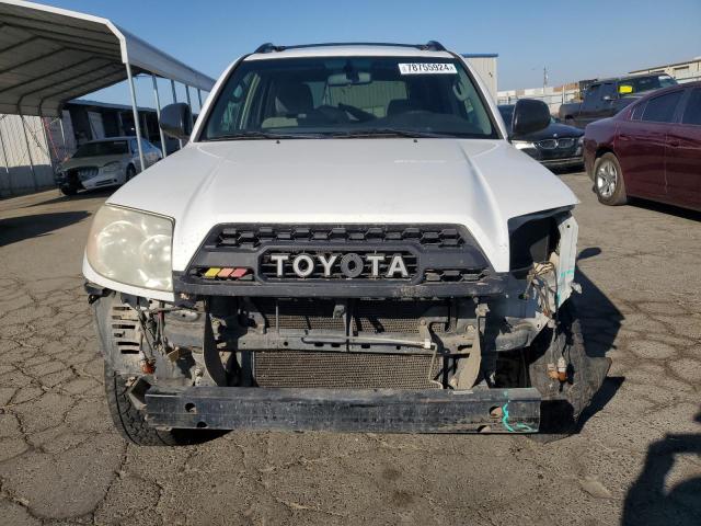 JTEBU14R958033689 - 2005 TOYOTA 4RUNNER SR5 WHITE photo 5