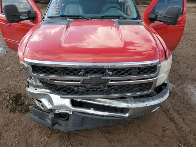 1GC1KYC89BF120698 - 2011 CHEVROLET SILVERADO K2500 HEAVY DUTY LTZ RED photo 11