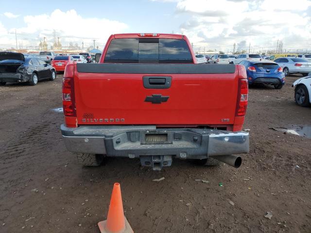 1GC1KYC89BF120698 - 2011 CHEVROLET SILVERADO K2500 HEAVY DUTY LTZ RED photo 6