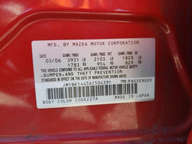 JM1BK144561504391 - 2006 MAZDA 3 HATCHBACK RED photo 13