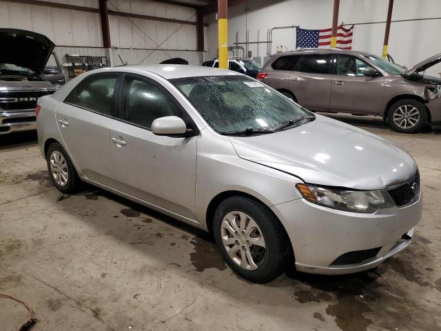 KNAFT4A24B5355801 - 2011 KIA FORTE LX SILVER photo 4