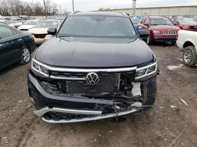 1V2JE2CA1NC231273 - 2022 VOLKSWAGEN ATLAS CROS SE შავი ფოტო 5