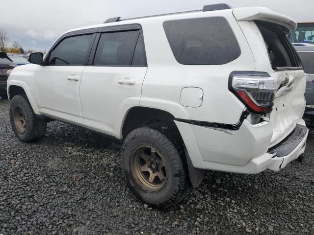 JTENU5JR6N6024730 - 2022 TOYOTA 4RUNNER SR5/SR5 PREMIUM 白色 照片 2