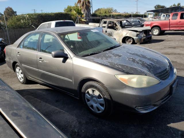 4T1BE32K02U597393 - 2002 TOYOTA CAMRY LE GRAY photo 4