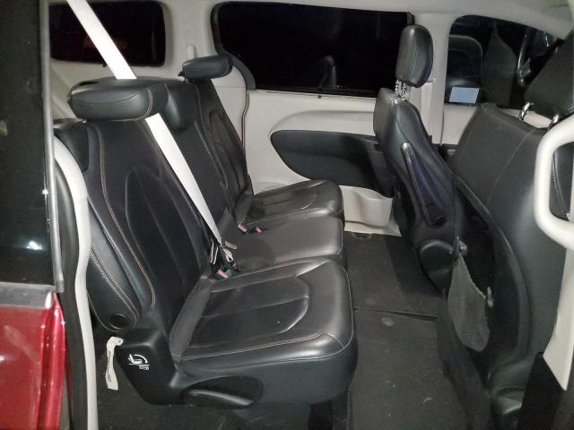 2C4RC1BG9HR810047 - 2017 CHRYSLER PACIFICA TOURING L RED photo 11