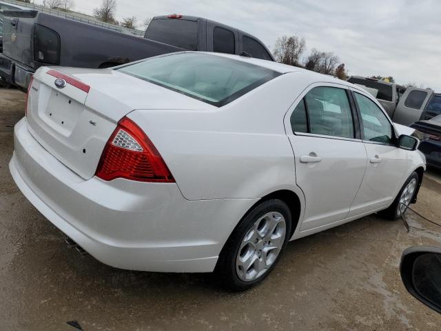 3FAHP0HA6BR308343 - 2011 FORD FUSION SE WHITE photo 3