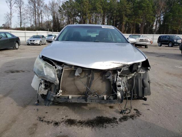 4T1BF1FK0DU722780 - 2013 TOYOTA CAMRY L SILVER photo 5