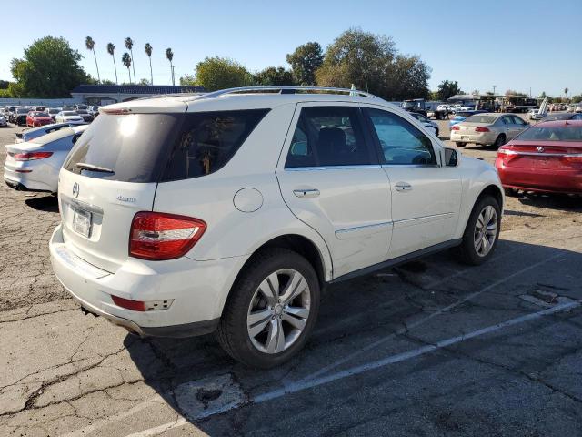 4JGBB8GBXAA614523 - 2010 MERCEDES-BENZ ML 350 4MATIC WHITE photo 3