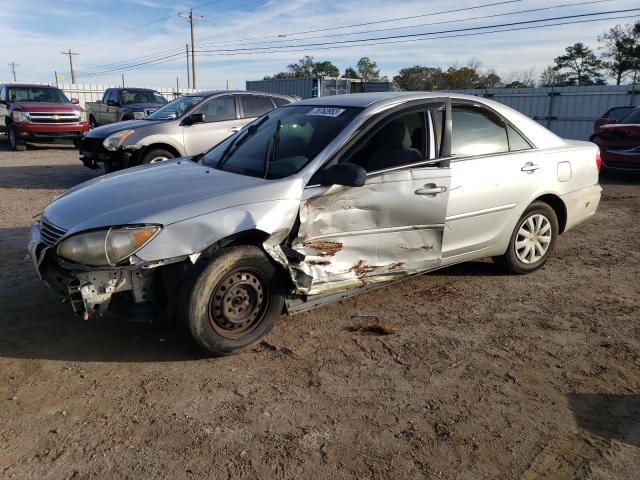 4T1BE32K45U602647 - 2005 TOYOTA CAMRY LE SILVER photo 1