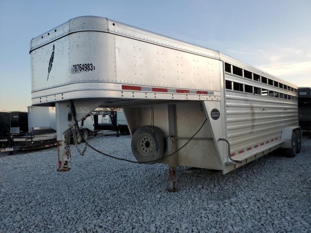 4FGB22421BC119228 - 2011 FEATHERLITE MFG INC HORSE TRAI SILVER photo 2