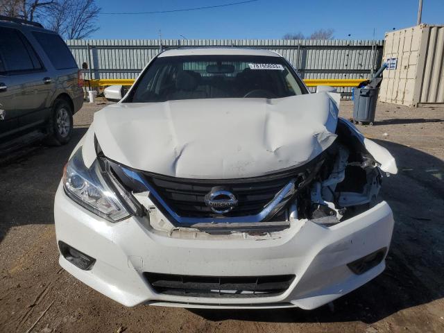 1N4AL3AP3GC280696 - 2016 NISSAN ALTIMA 2.5 WHITE photo 5