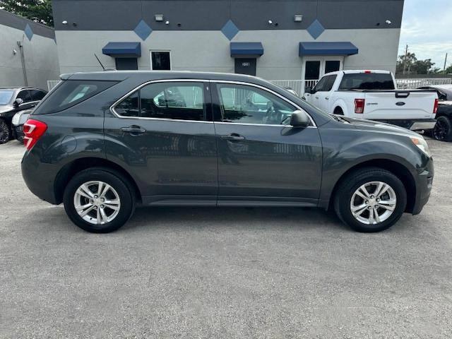 2GNALBEK1H1546430 - 2017 CHEVROLET EQUINOX LS GRAY photo 14