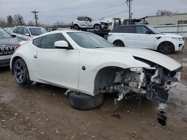 JN1AZ4EHXHM954052 - 2017 NISSAN 370Z BASE WHITE photo 4