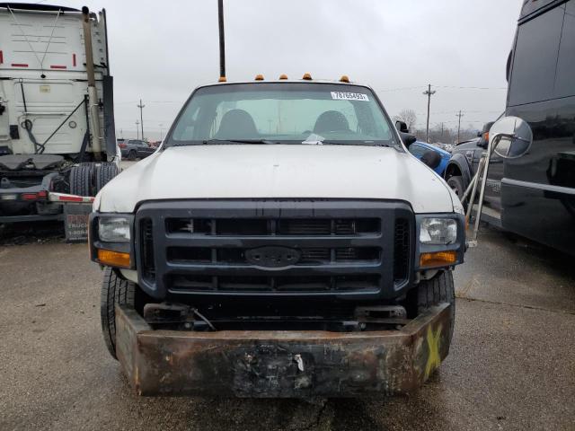 1FDWF36P06EA19184 - 2006 FORD F350 SUPER DUTY WHITE photo 5