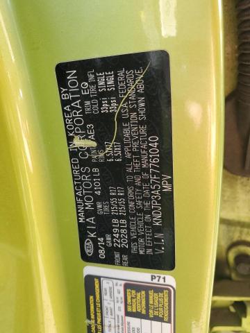 KNDJP3A57F7761040 - 2015 KIA SOUL + GREEN photo 12