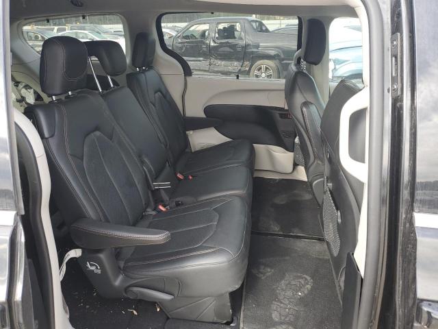 2C4RC1BG3LR225070 - 2020 CHRYSLER PACIFICA TOURING L BLACK photo 11