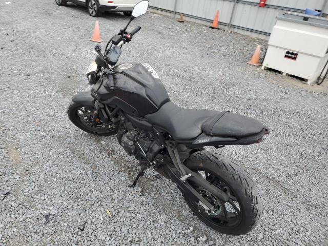 JYARM32E1NA005209 - 2022 YAMAHA MT07 BLACK photo 3