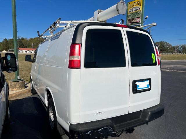 1GCGG25V761172376 - 2006 CHEVROLET EXPRESS G2 WHITE photo 3