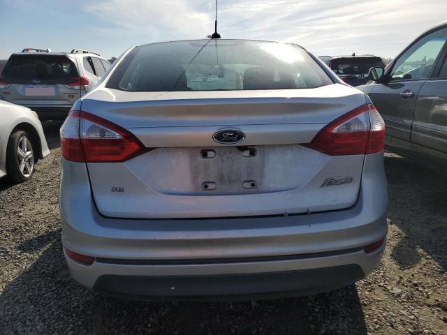 3FADP4BJ1JM110036 - 2018 FORD FIESTA SE SILVER photo 6