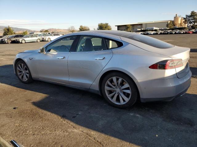 5YJSA1H13EFP56374 - 2014 TESLA MODEL S SILVER photo 2