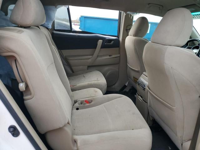 5TDZA3EH1DS043978 - 2013 TOYOTA HIGHLANDER BASE Blanc photo 11