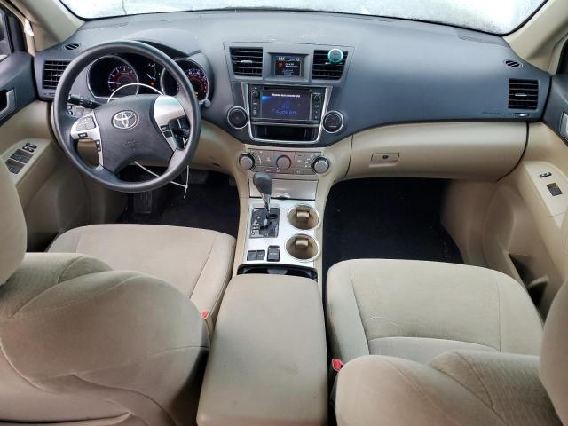 5TDZA3EH1DS043978 - 2013 TOYOTA HIGHLANDER BASE Blanc photo 8