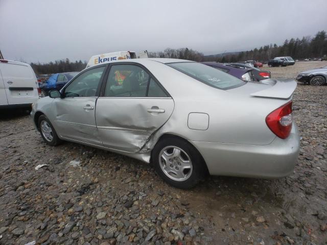 4T1BF32K82U026912 - 2002 TOYOTA CAMRY LE SILVER photo 2