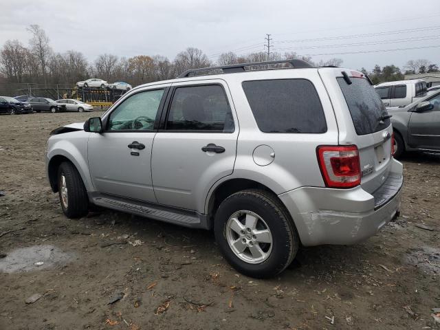 1FMCU0DG1CKC37464 - 2012 FORD ESCAPE XLT SILVER photo 2