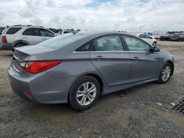 5NPEB4AC5EH833867 - 2014 HYUNDAI SONATA GLS GRAY photo 3