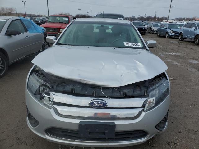 3FAHP0HA6BR312540 - 2011 FORD FUSION SE SILVER photo 5