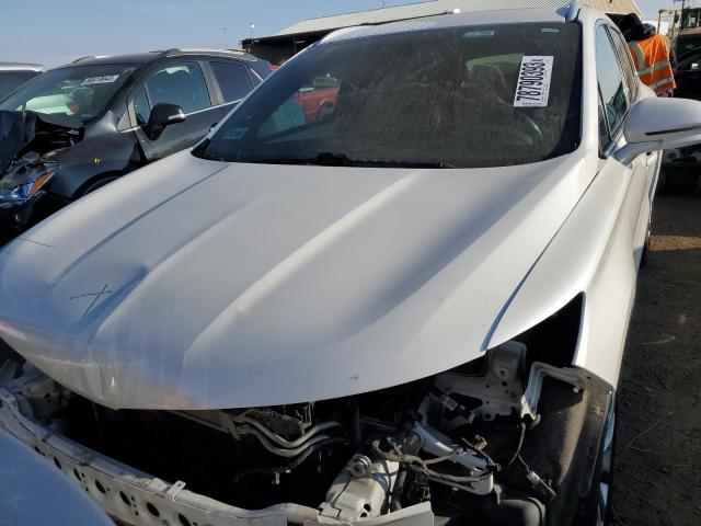 5LMTJ2DH4HUL34843 - 2017 LINCOLN MKC SELECT 白色 照片 5