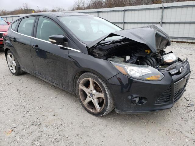 1FAHP3N22CL426811 - 2012 FORD FOCUS TITANIUM BLACK photo 4