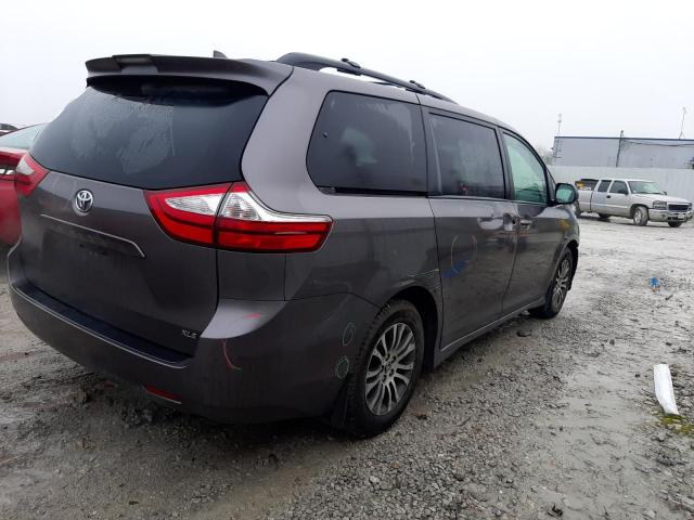 5TDYZ3DC9KS006359 - 2019 TOYOTA SIENNA XLE SILVER photo 3