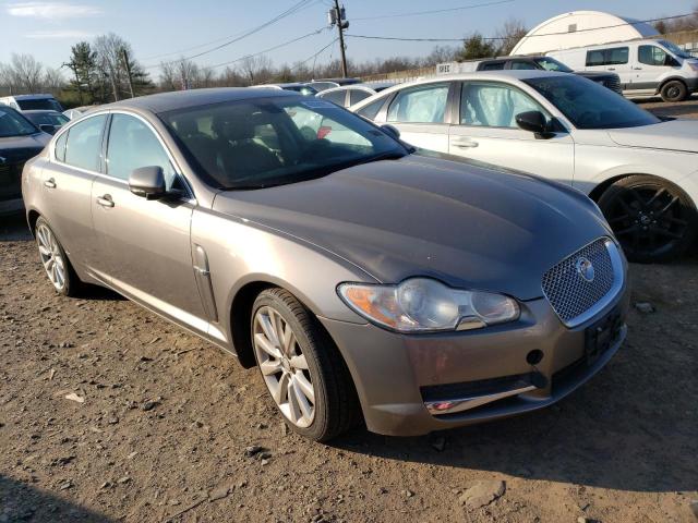 SAJWA0GB3BLR88375 - 2011 JAGUAR XF PREMIUM GRAY photo 4