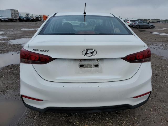 3KPC24A36KE076596 - 2019 HYUNDAI ACCENT SE WHITE photo 6