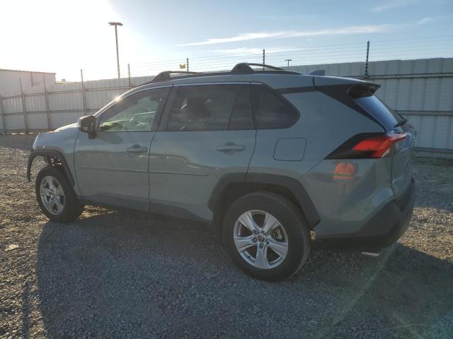 2T3W1RFV2MW139501 - 2021 TOYOTA RAV4 XLE GRAY photo 2