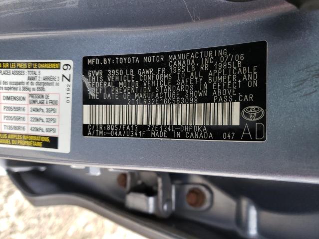 2T1LR32E16C563098 - 2006 TOYOTA COROLLA MA BASE BLUE photo 13